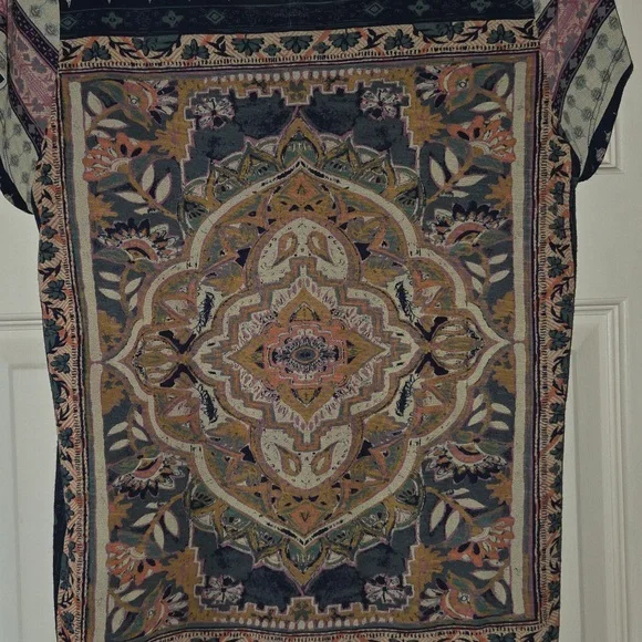 Lucky Brand Blue, Cream & Peach Graphic Top - Picture 3 of 6